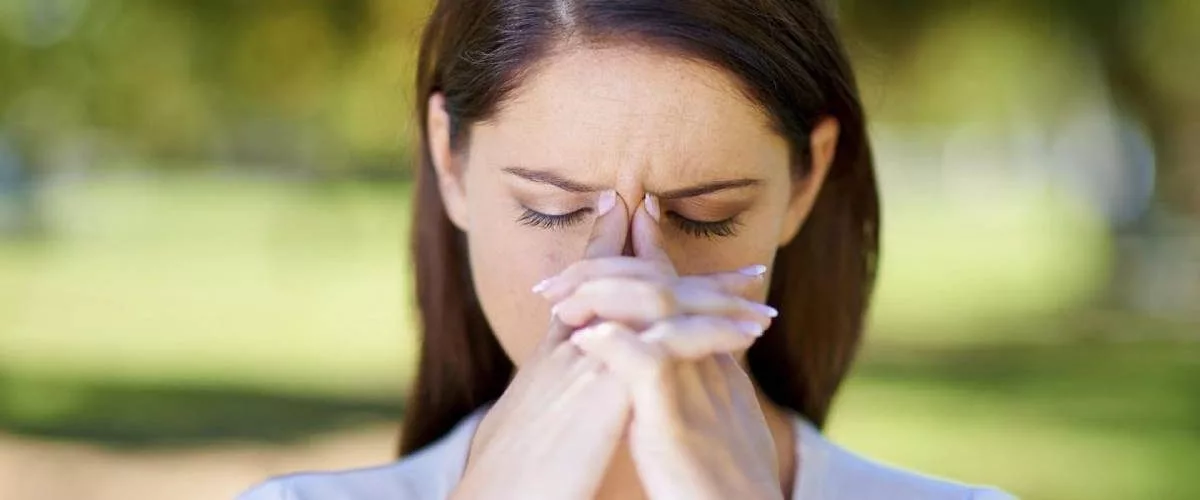 тревожный тип привязанности